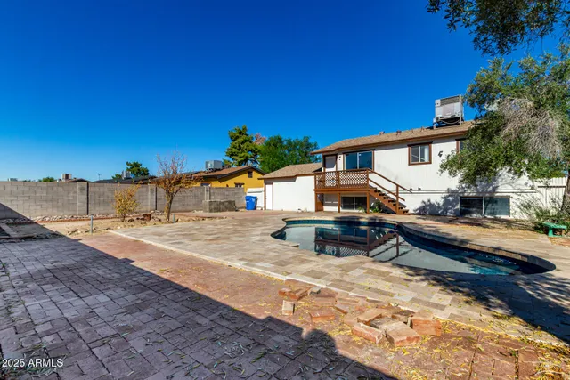 $389,900 | 7613 West Flower Street, Phoenix, AZ 85033