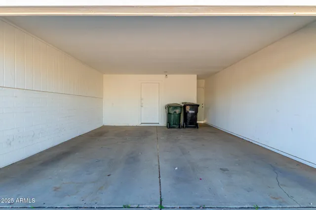 $389,900 | 7613 West Flower Street, Phoenix, AZ 85033