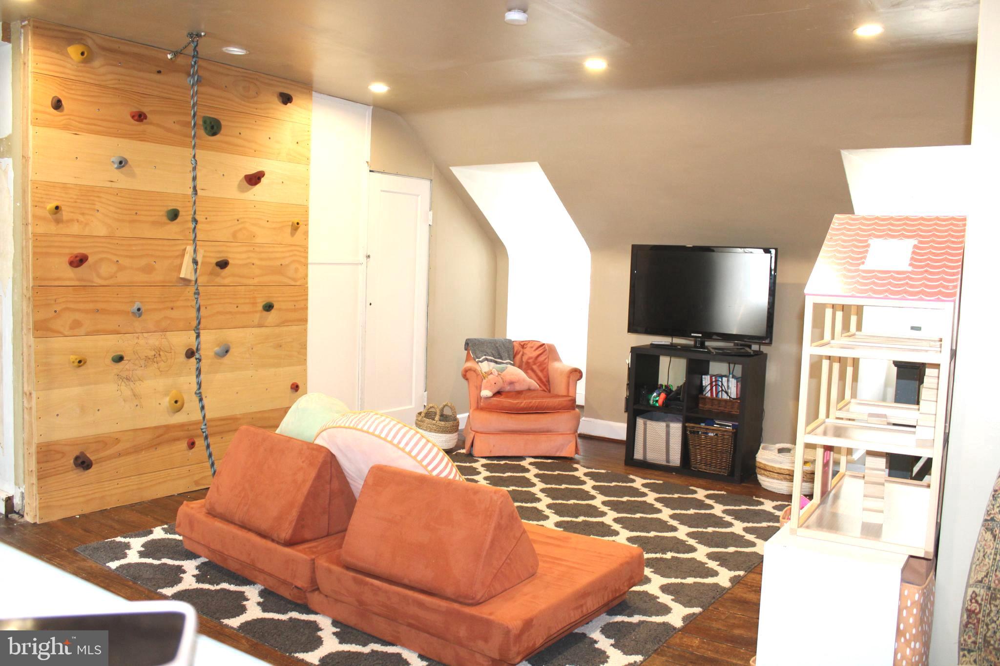 2531 Pickwick Road Baltimore, MD 21207 - Photo 54 of 59