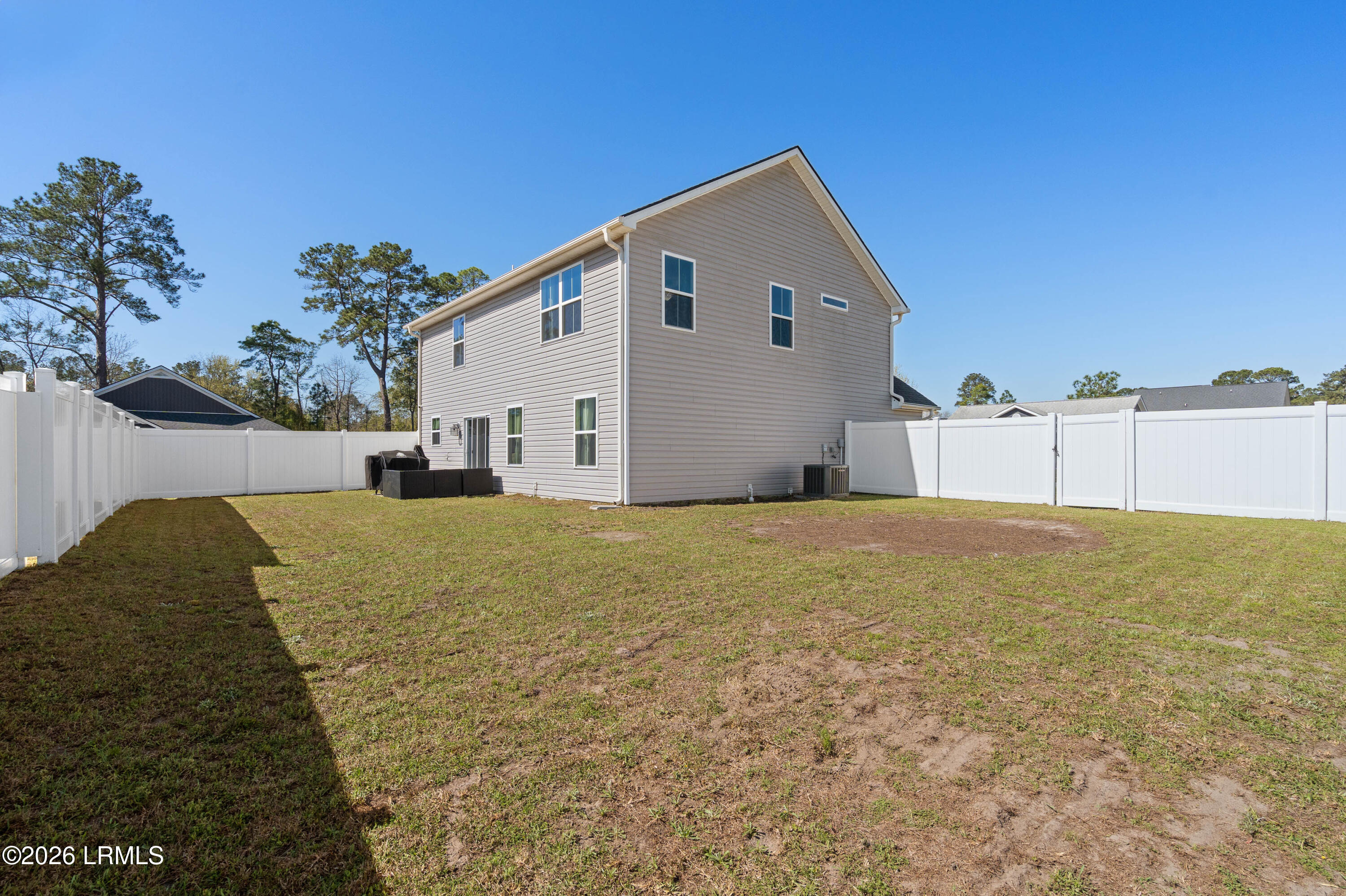 28 Red Pine Road Ridgeland, SC 29936 - Photo 5 of 42 28 Red Pine-6