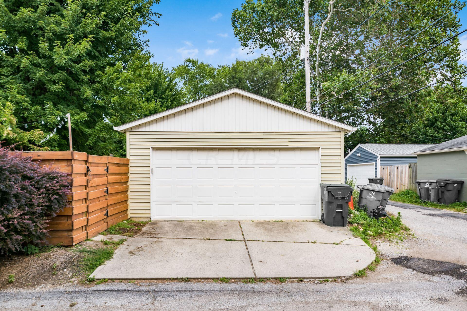 467 East Weber Road Columbus, OH 43202 - Photo 49 of 50 049_a3531701_L 467 E Weber100