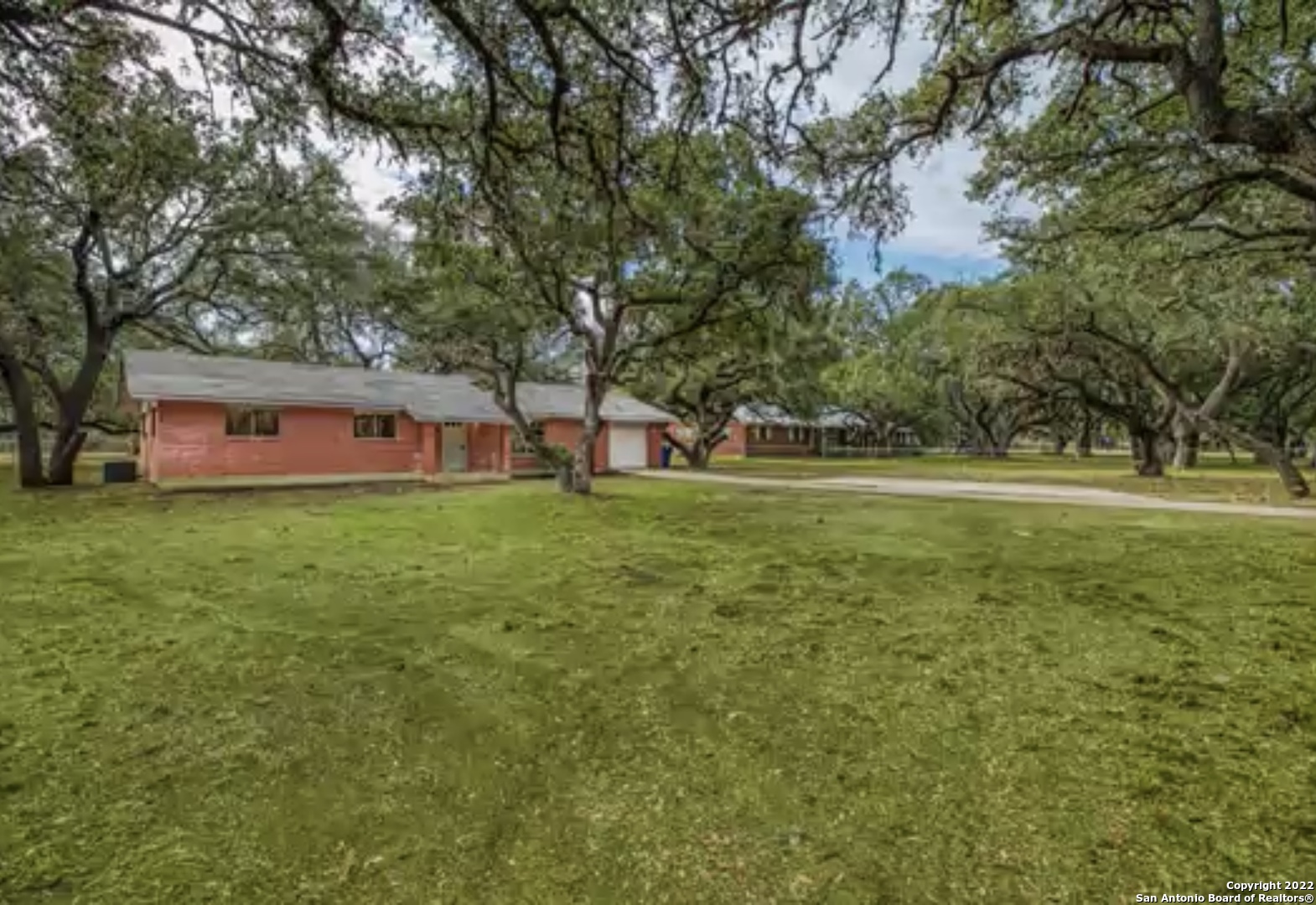38 Pulliam Drive Pleasanton, TX 78064 - Photo 1 of 1 a view of a house with a big yard