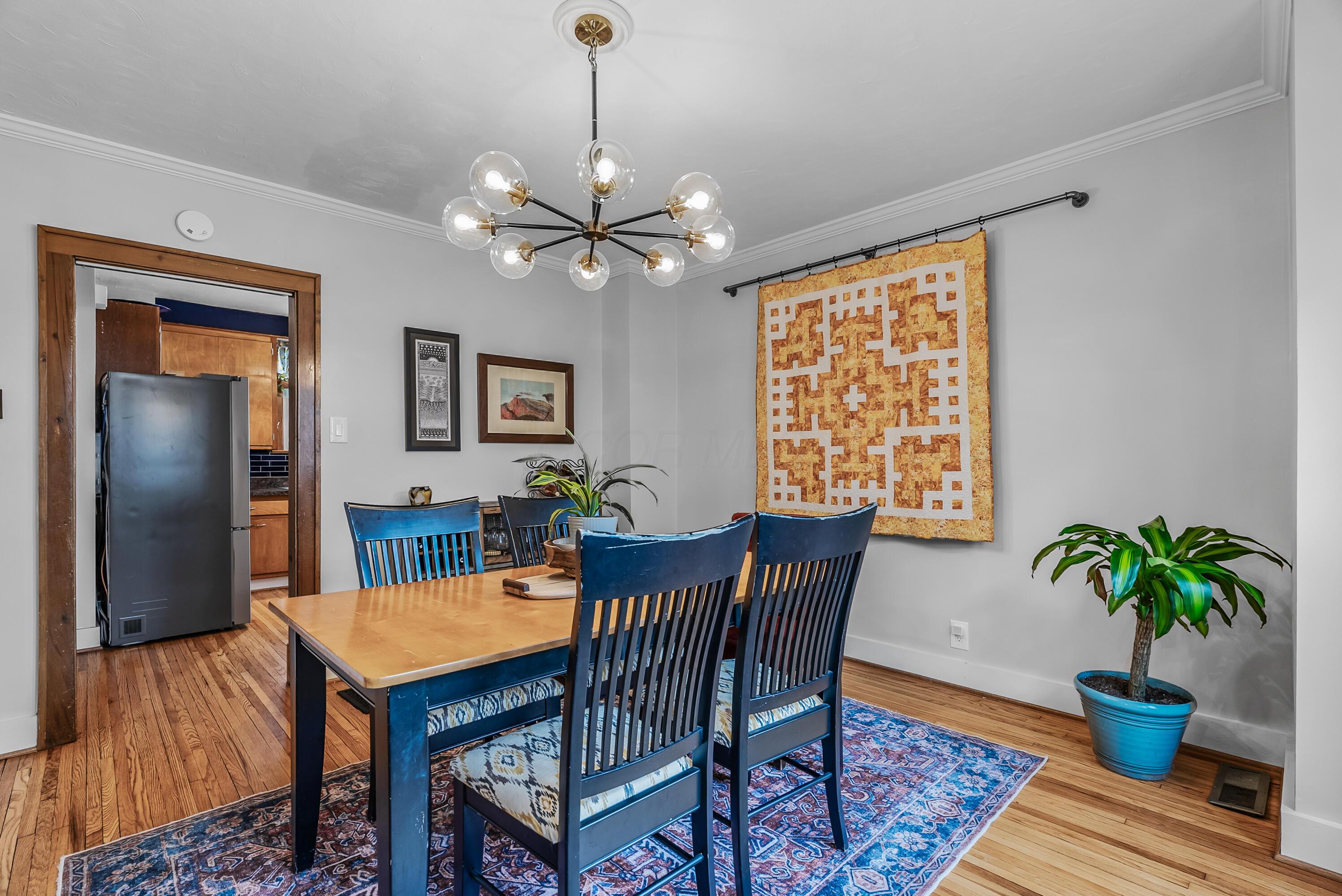202 Northridge Road Columbus, OH 43214 - Photo 10 of 43 Dining room