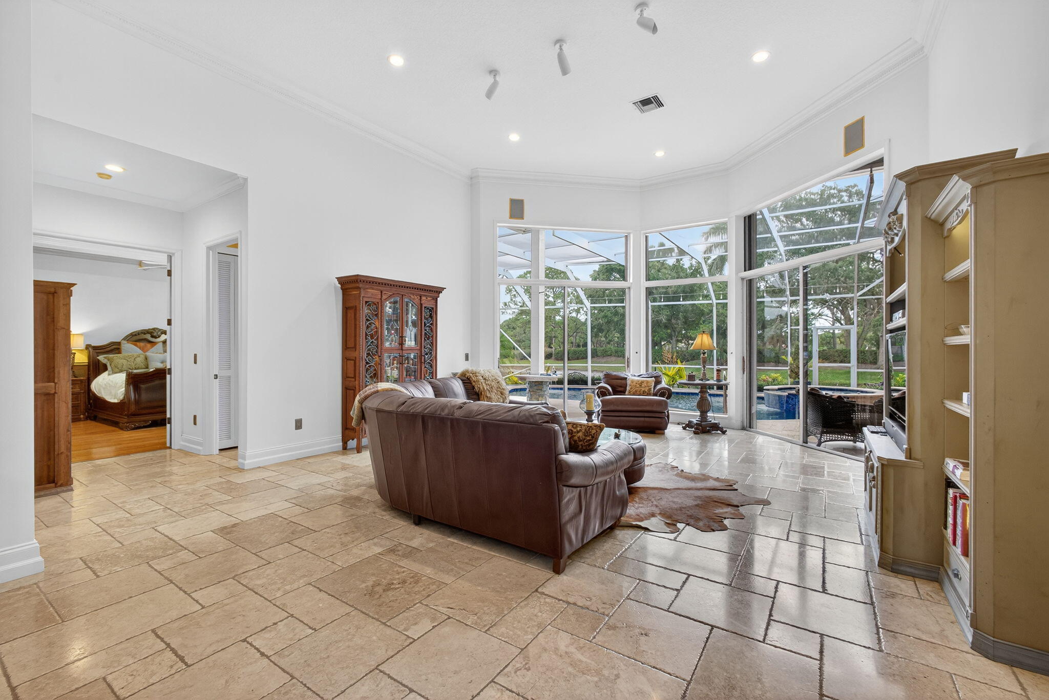 125 Renaissance Circle Jupiter, FL 33458 - Photo 12 of 40 12-web-or-mls-5D1A0874