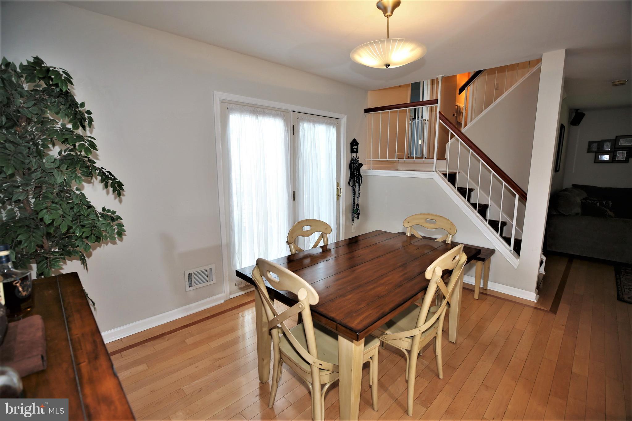 37 Geraldine Road East Windsor, NJ 08520 - Photo 17 of 41 Gallery Image 17
