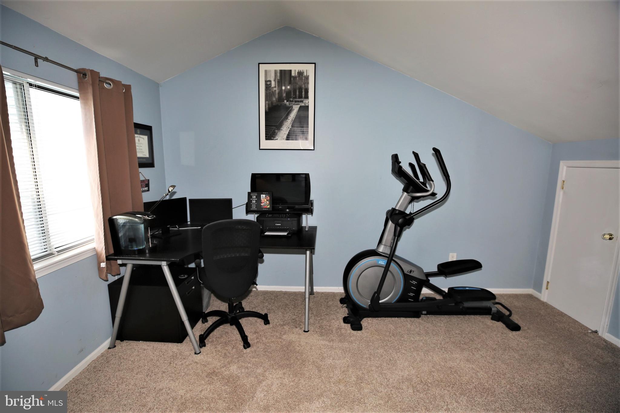 37 Geraldine Road East Windsor, NJ 08520 - Photo 24 of 41 Gallery Image 24
