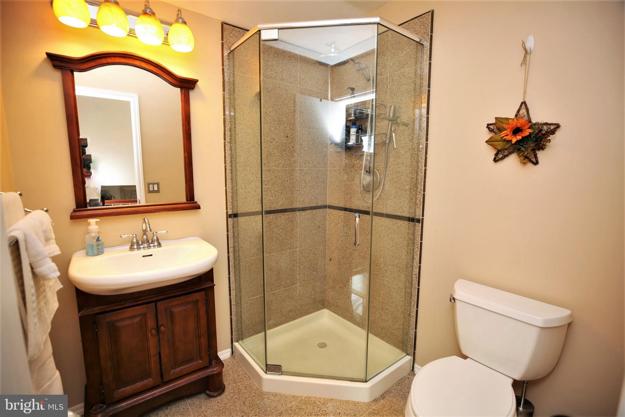 37 Geraldine Road East Windsor, NJ 08520 - Photo 28 of 41 Gallery Image 28