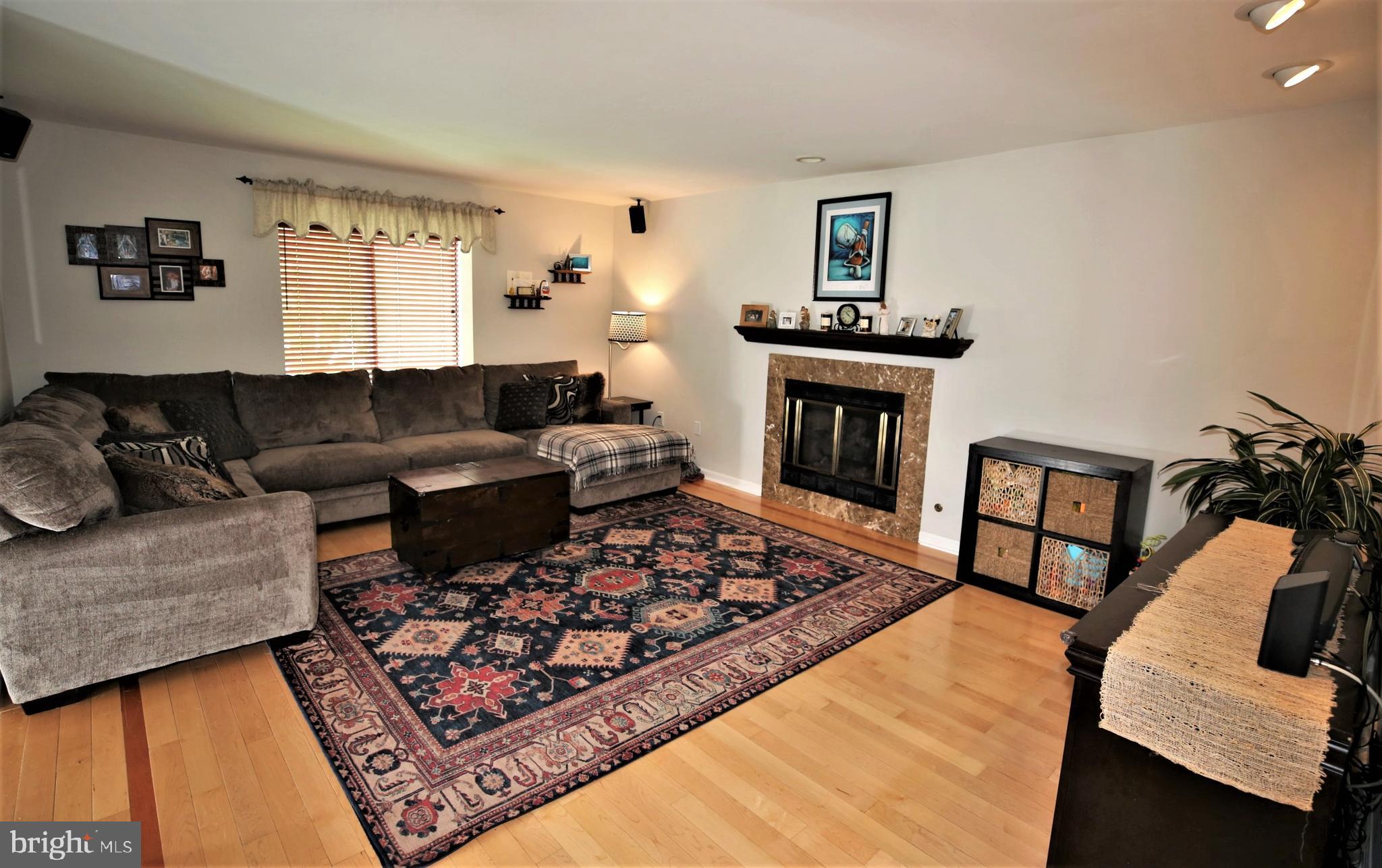 37 Geraldine Road East Windsor, NJ 08520 - Photo 7 of 41 Gallery Image 7