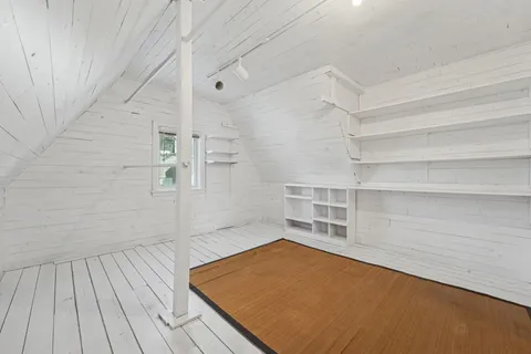$549,000 | 1721 Humboldt Avenue South, Minneapolis, MN 55403