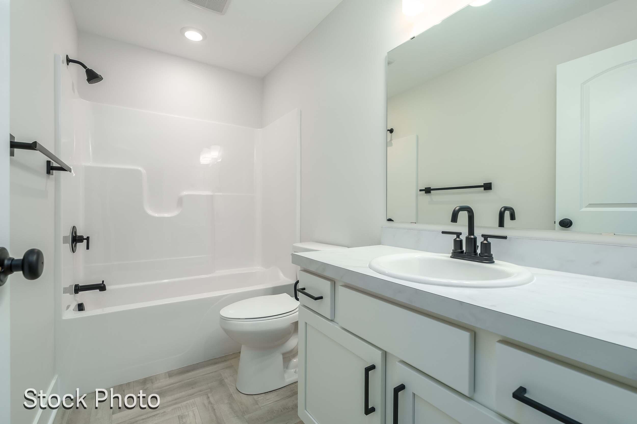 327 Round Hill Road Kalamazoo, MI 49009 - Photo 23 of 28 Hickory_Valley_Dr_196_Kalamazoo_49009-21