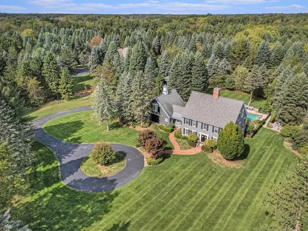$1,695,000 | 3667 East U Avenue, Vicksburg, MI 49097