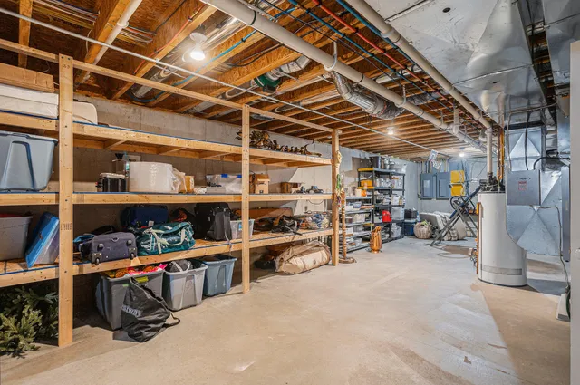 $1,695,000 | 3667 East U Avenue, Vicksburg, MI 49097