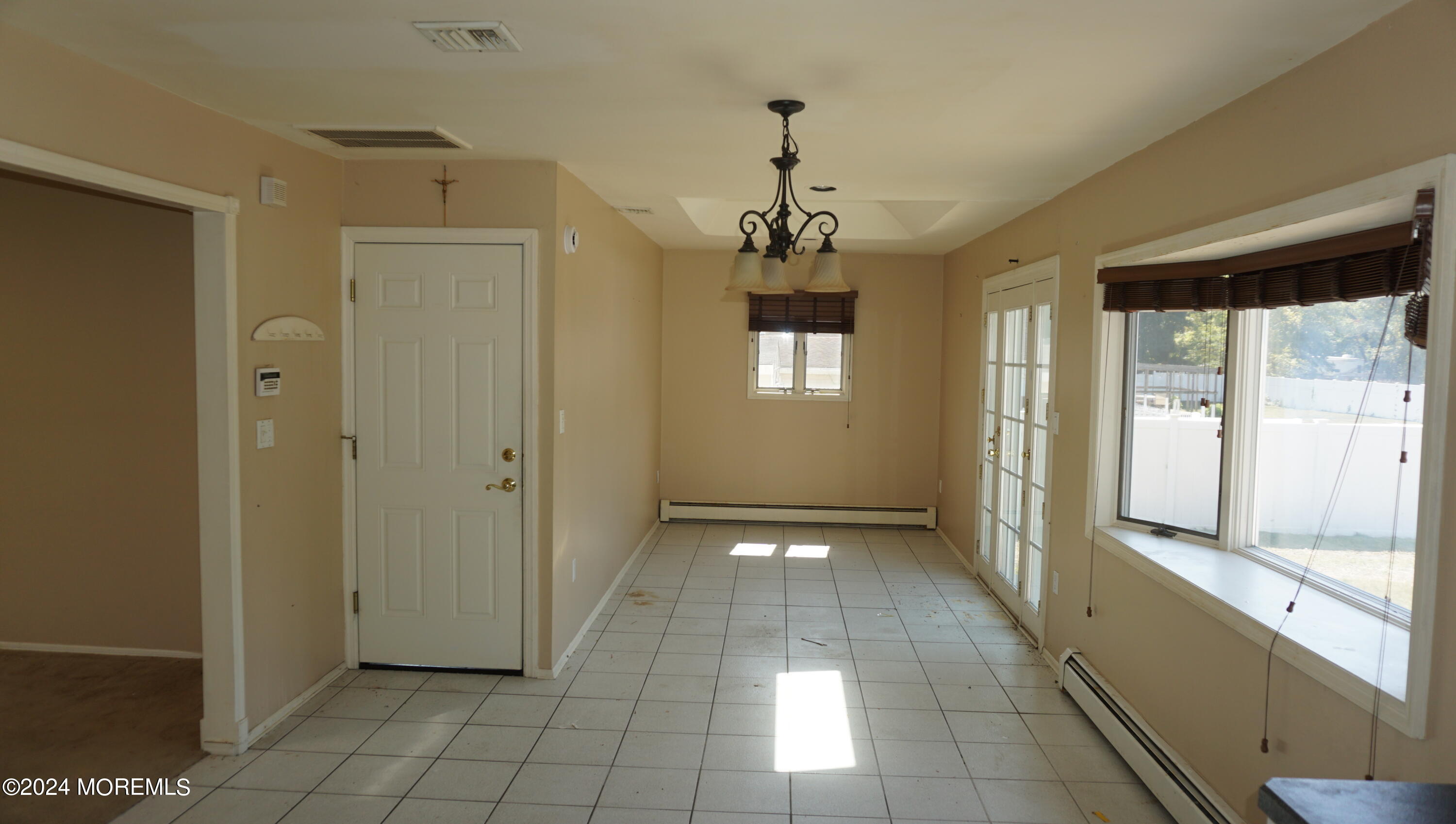 104 Cedar Swamp Road Jackson, NJ 08527 - Photo 9 of 34 DSC04557