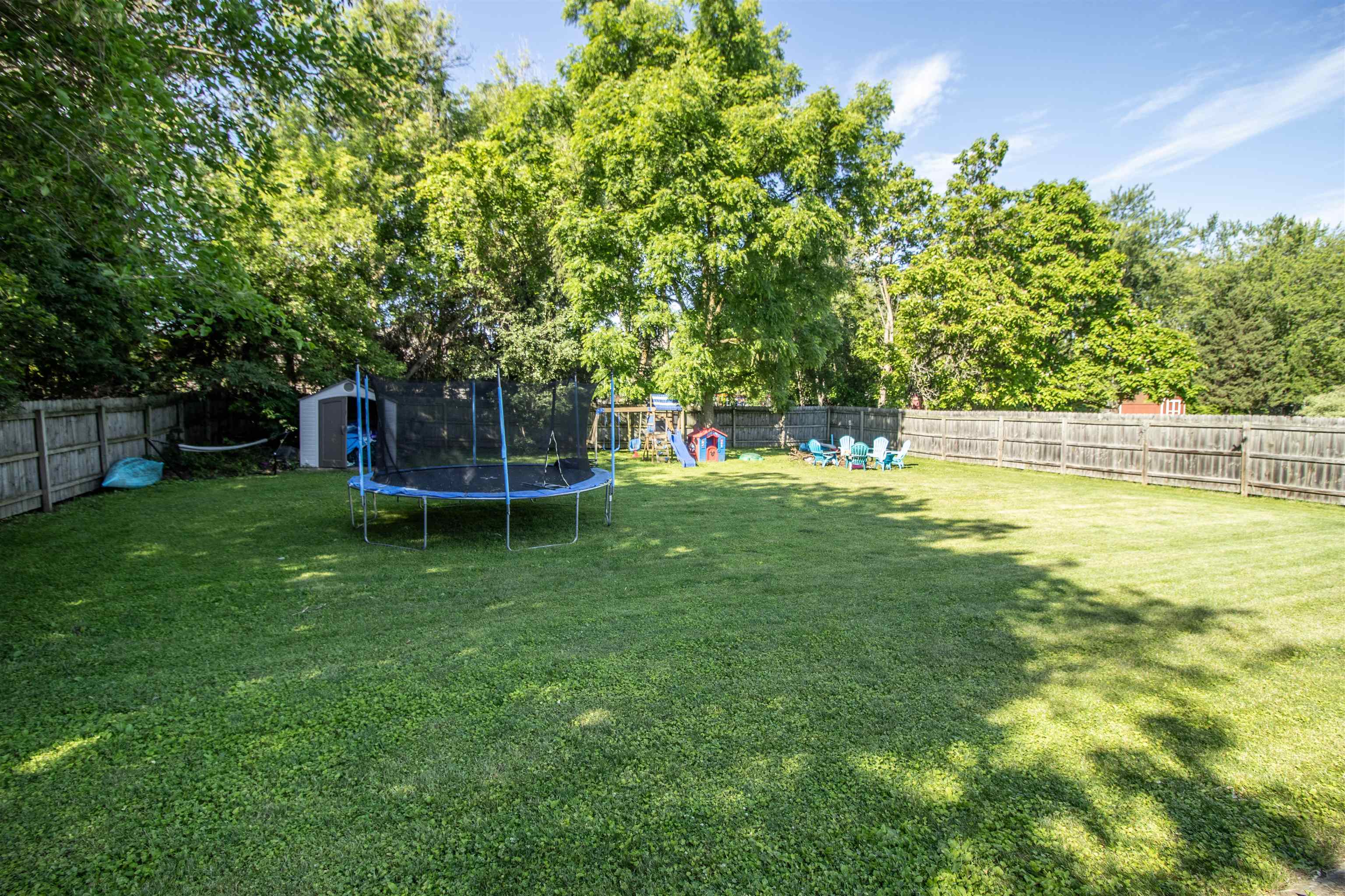 1389 North Long Lake Road Fenton, MI 48430 - Photo 44 of 48