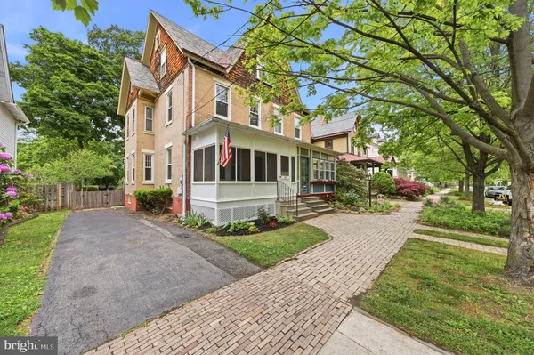 $650,000 | 29 West Euclid Avenue, Haddonfield, NJ 08033