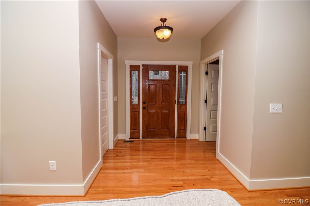 271 Raines Tavern Road Farmville, VA 23901 - Photo 4 of 44 Gallery Image 4