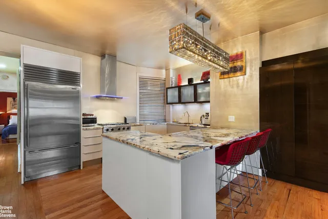 $1,795,000 | 251 West 95th Street, Unit 2N | Upper West Side