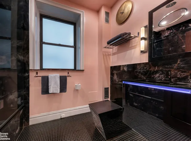 $1,795,000 | 251 West 95th Street, Unit 2N | Upper West Side