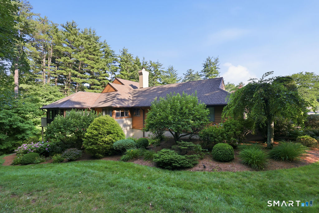 38 Cary Lane, Unit 38 Bloomfield, CT 06002 - Photo 2 of 36