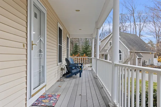 $749,900 | 3 Izzy Lane, Kittery, ME 03904