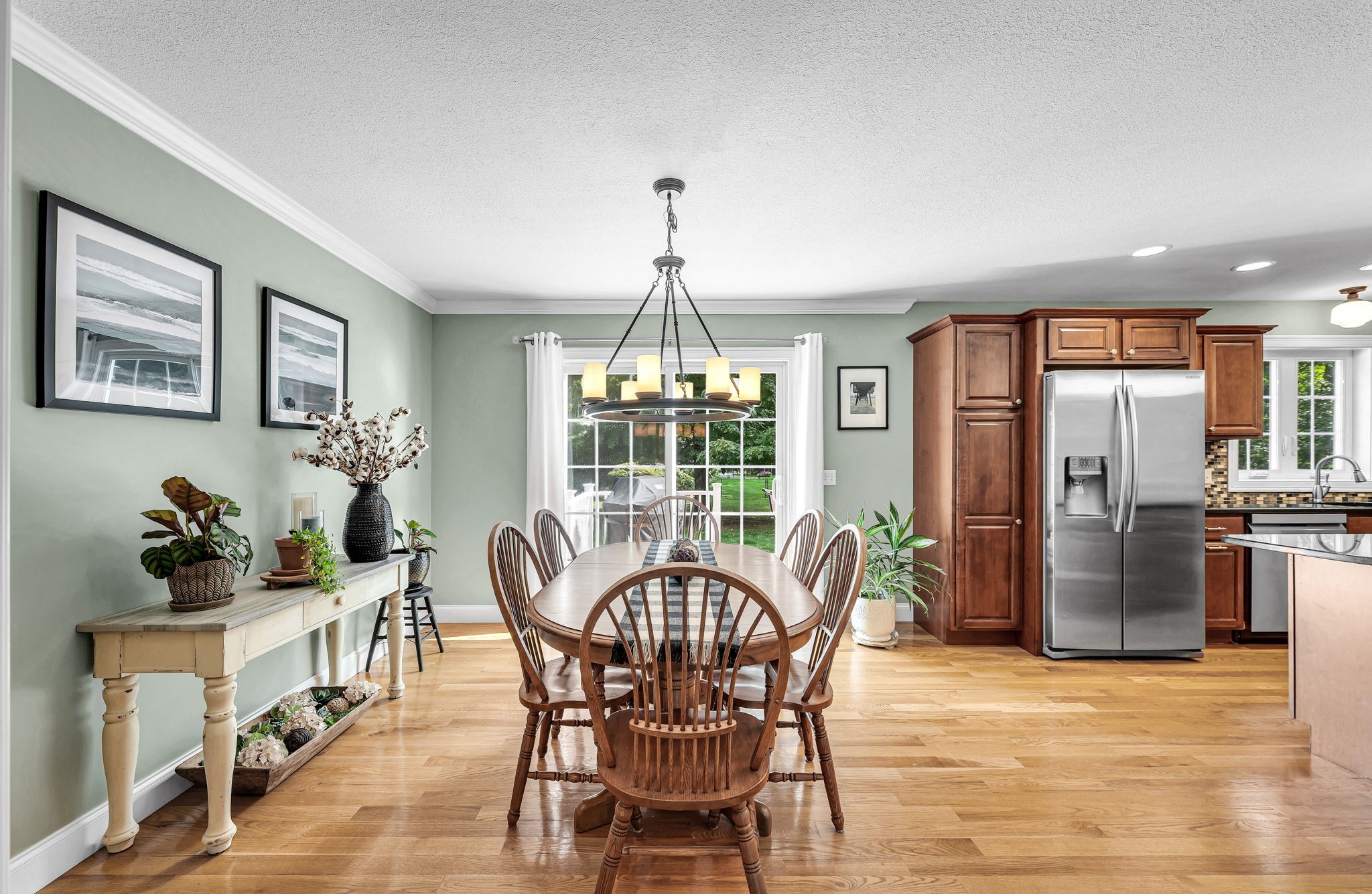 437 Porter Road East Longmeadow, MA 01028 - Photo 9 of 40 Gallery Image 9