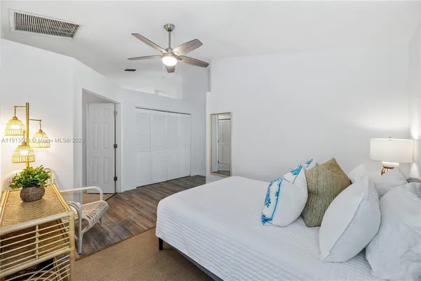 $6,000 | 701 Sea Oats Drive, Unit D1, Juno Beach, FL 33408