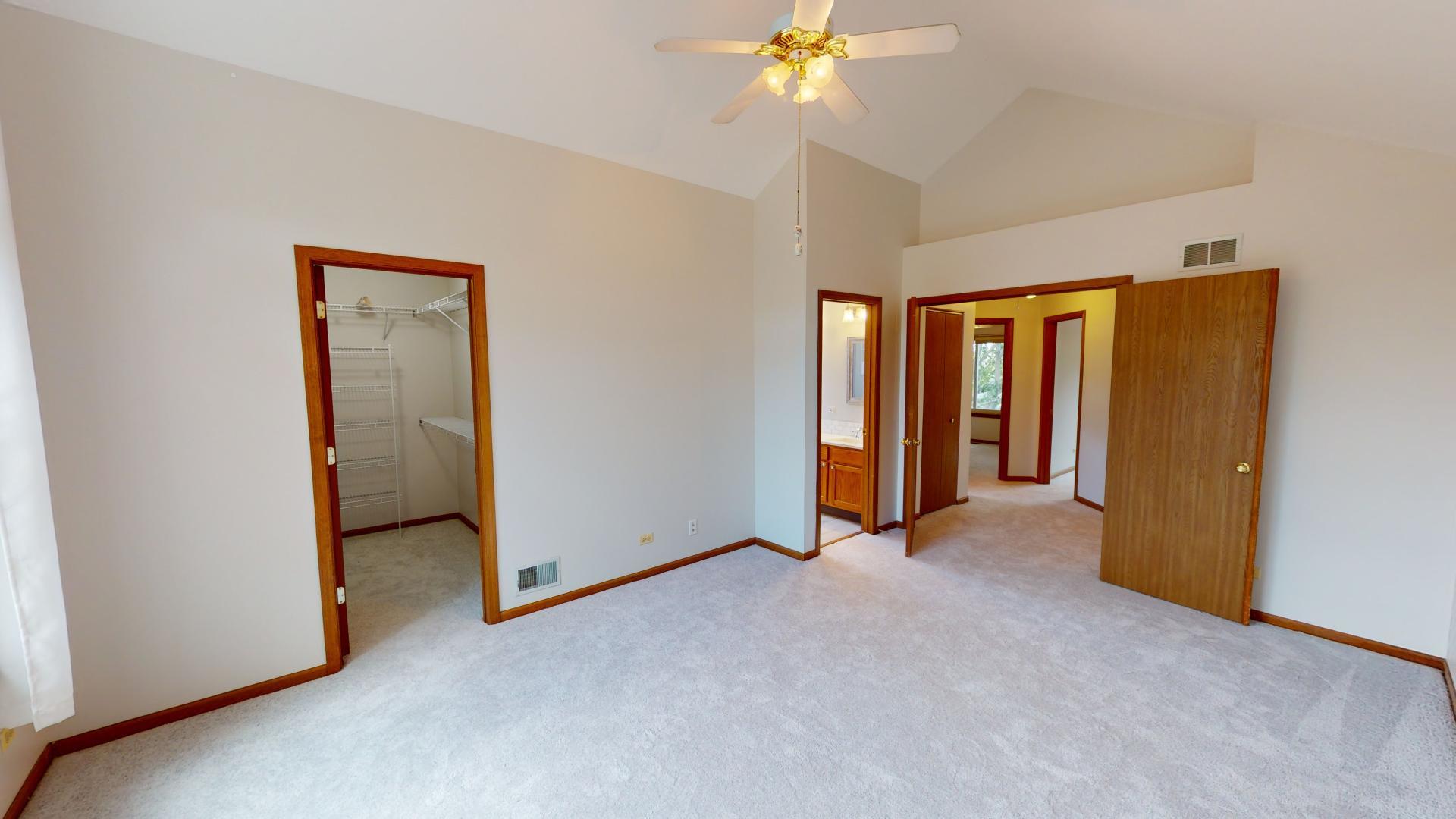 411 Windermere Way Lake In The Hills, IL 60156 - Photo 15 of 37