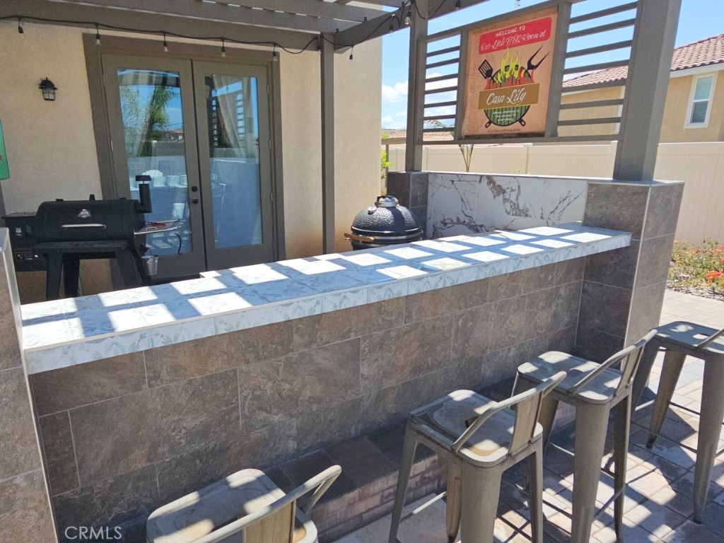13952 Lily Lane Riverside, CA 92503 - Photo 34 of 42 BBQ bar
