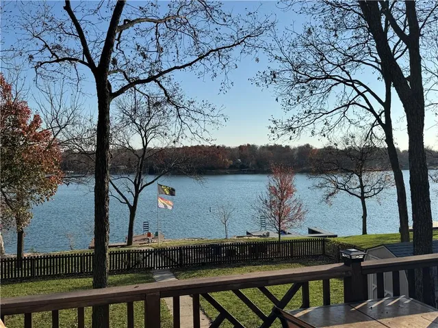 $650,000 | 190-193 Timber Valley Drive, Linn Valley, KS 66040