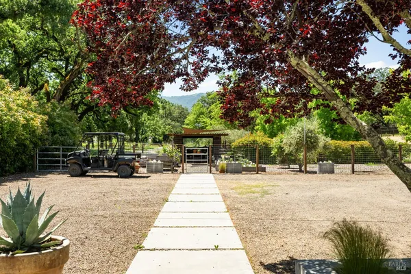 $6,995,000 | 100 Trinity Road, Glen Ellen, CA 95442
