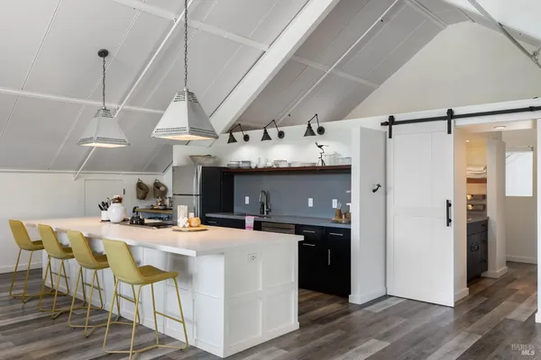 $6,995,000 | 100 Trinity Road, Glen Ellen, CA 95442