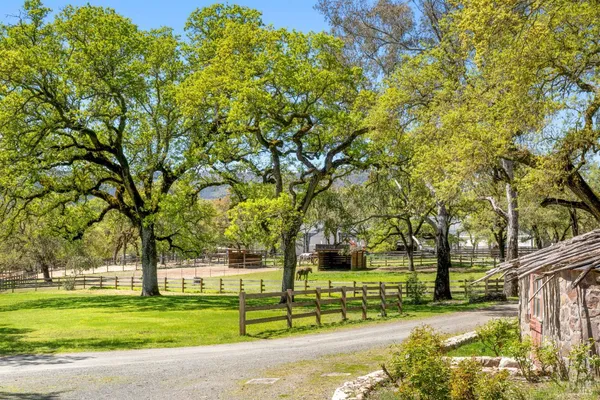 $6,995,000 | 100 Trinity Road, Glen Ellen, CA 95442