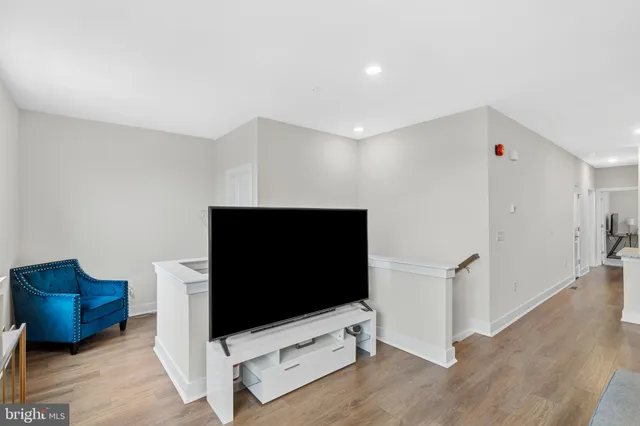 $409,900 | 204 A Dock Street, Bensalem, PA 19020