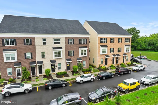 $409,900 | 204 A Dock Street, Bensalem, PA 19020