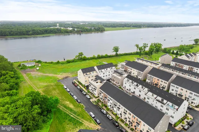 $409,900 | 204 A Dock Street, Bensalem, PA 19020