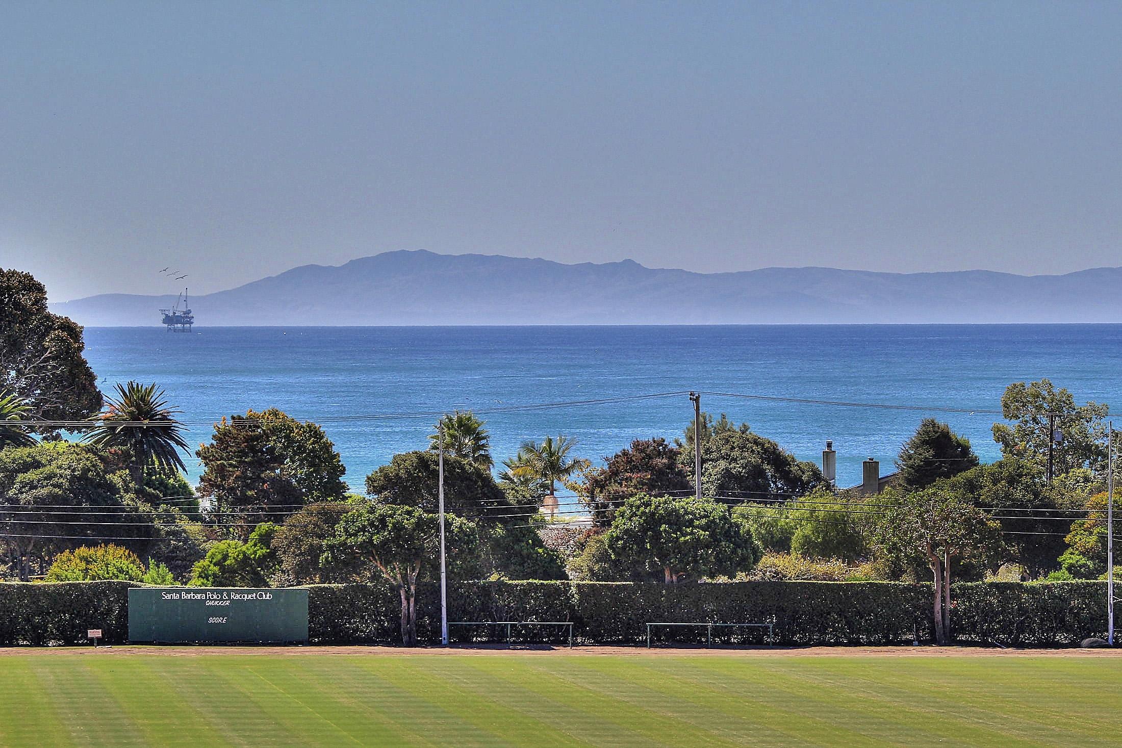 3375 Foothill Road, Unit 532 Carpinteria, CA 93013 - Photo 1 of 13 a view of a yard with a house