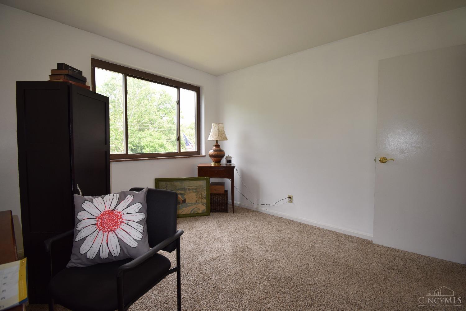 6921 Taylor Road Cincinnati, OH 45248 - Photo 31 of 39