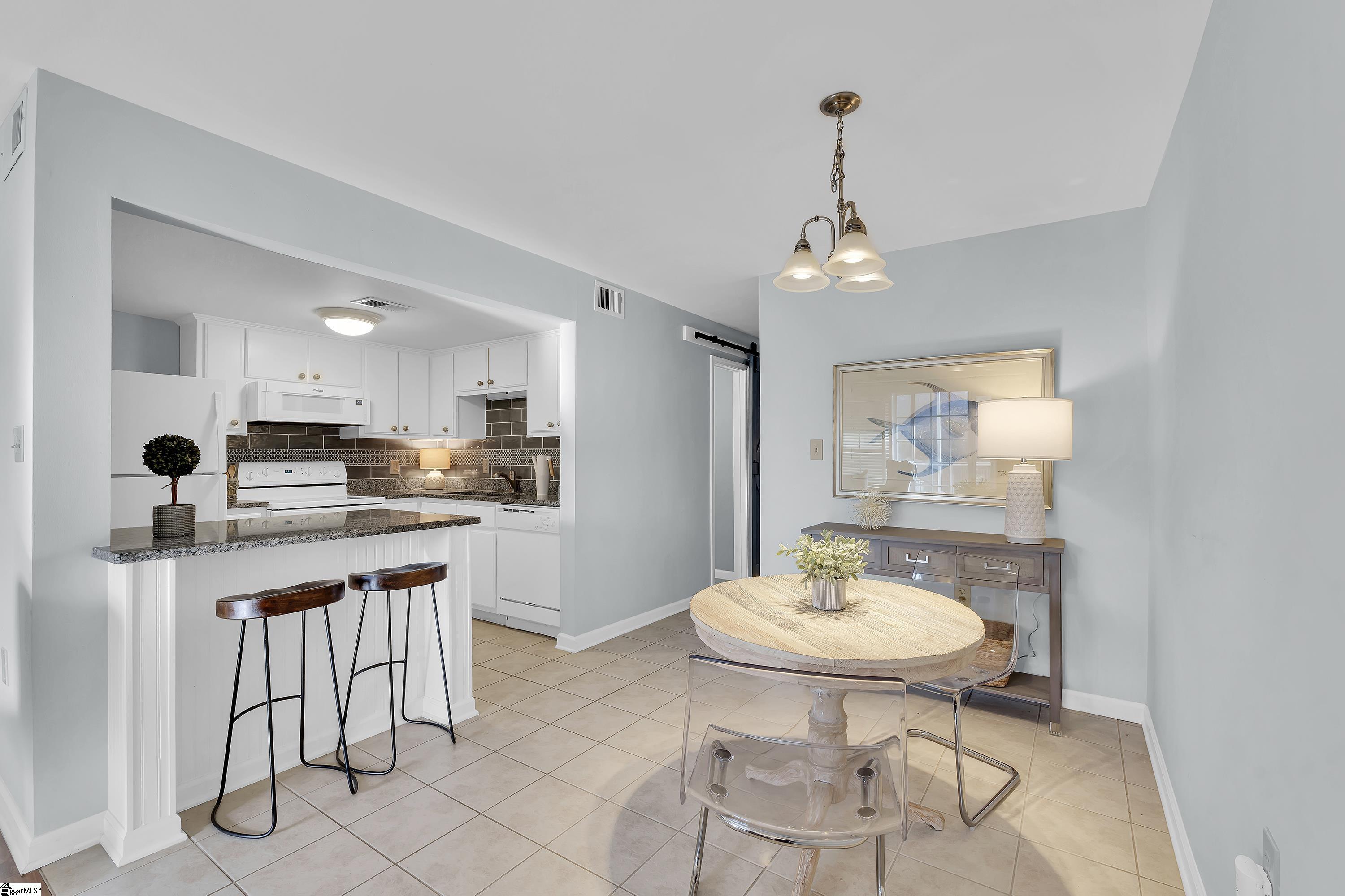 925 Cleveland Street, Unit 35 Greenville, SC 29601 - Photo 5 of 29