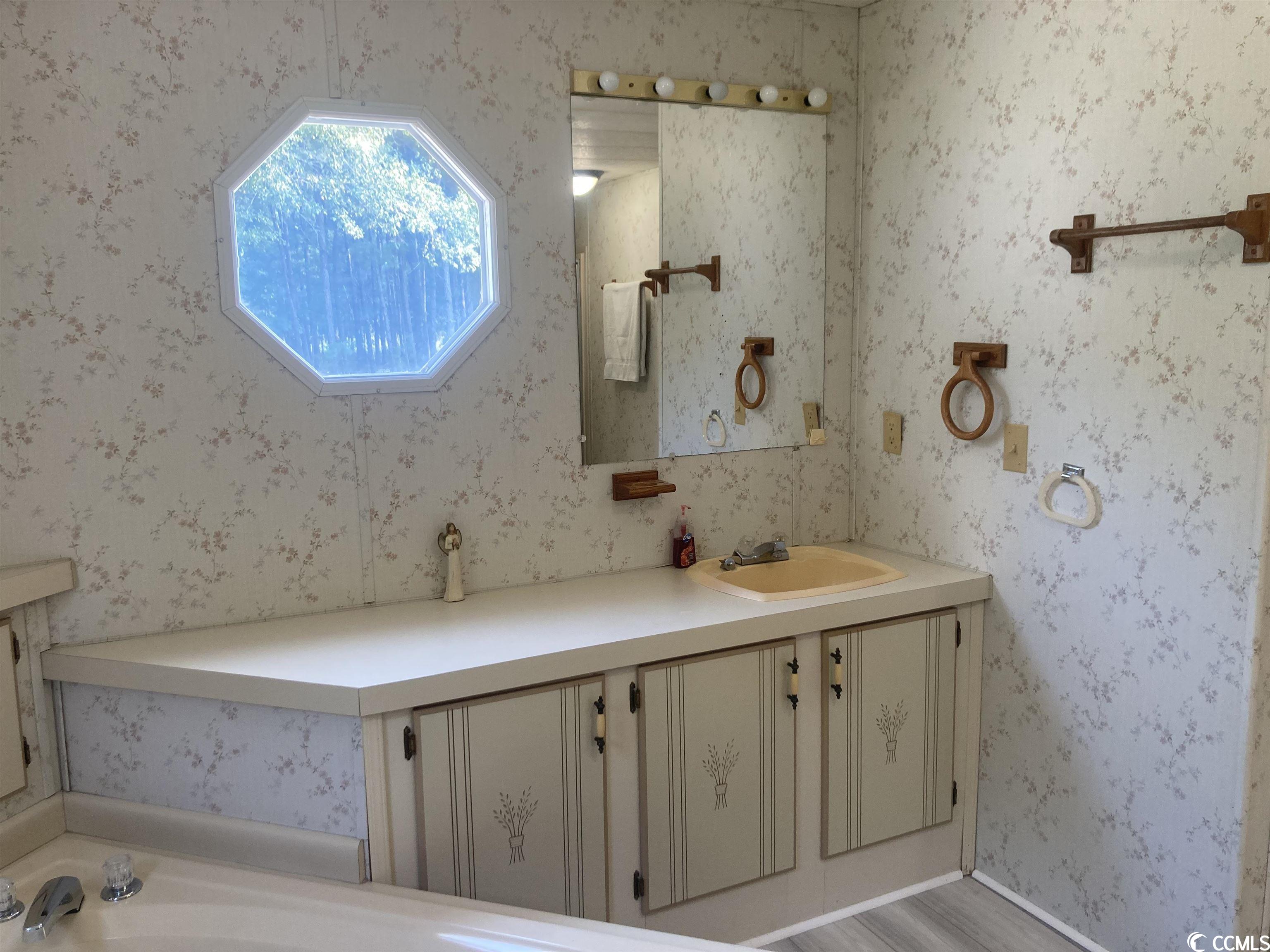 216 Marsh Road Hemingway, SC 29554 - Photo 13 of 28