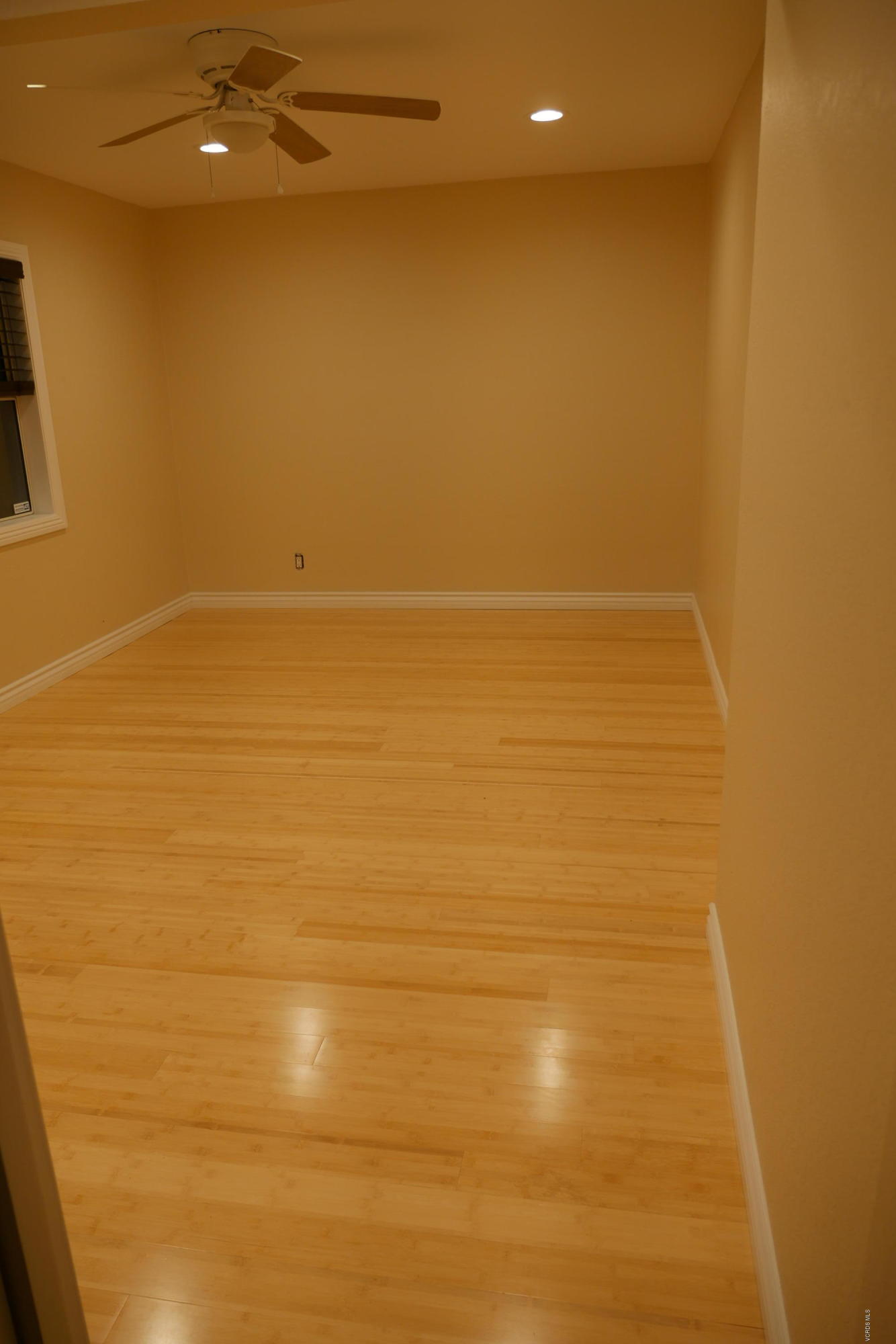 100 North H Street Oxnard, CA 93030 - Photo 14 of 24 P1180949