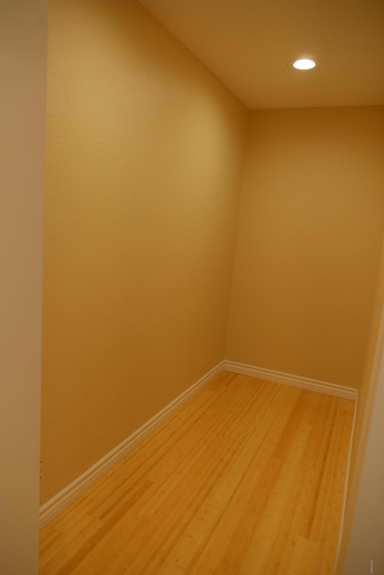 100 North H Street Oxnard, CA 93030 - Photo 17 of 24 P1180953