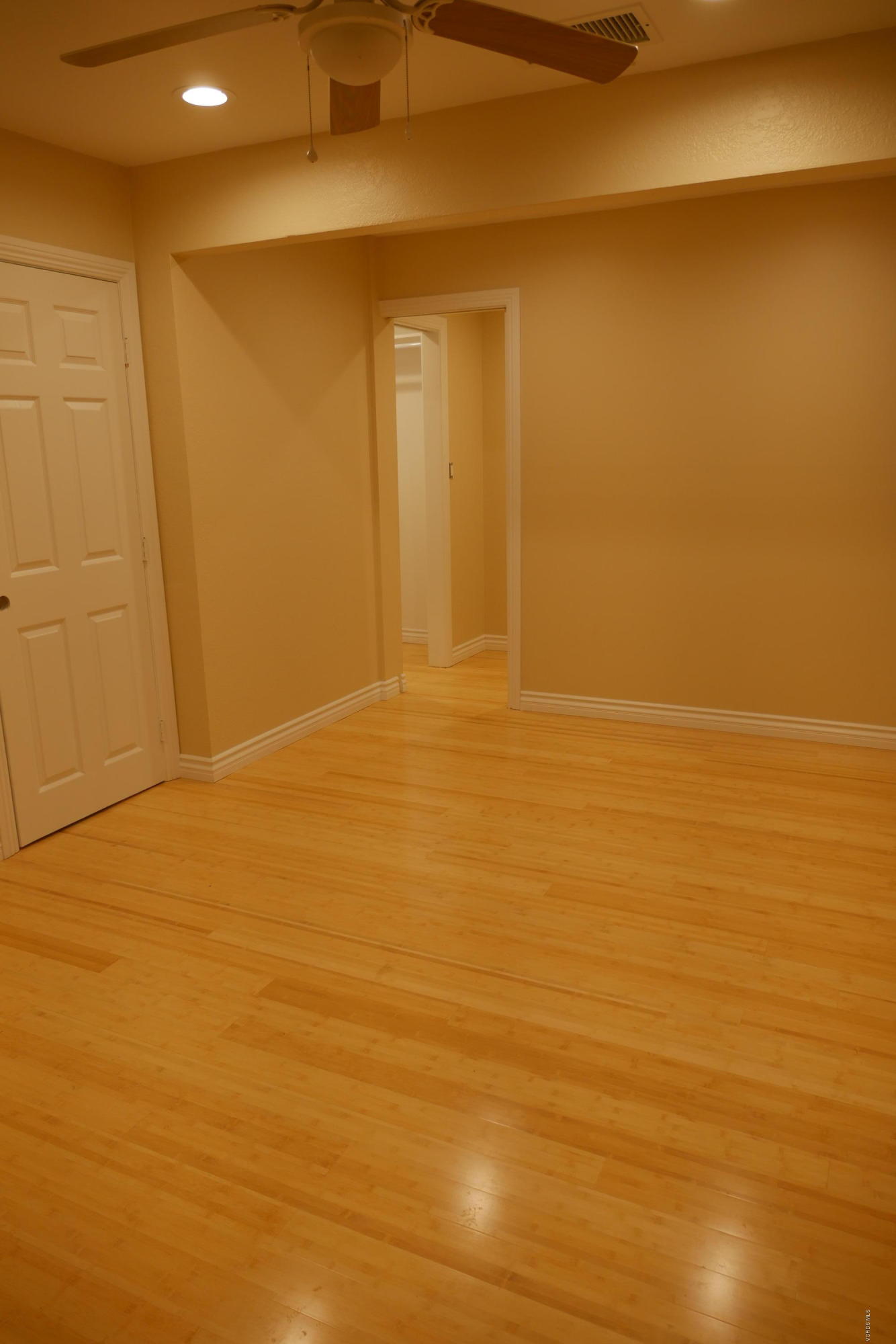 100 North H Street Oxnard, CA 93030 - Photo 19 of 24 P1180955