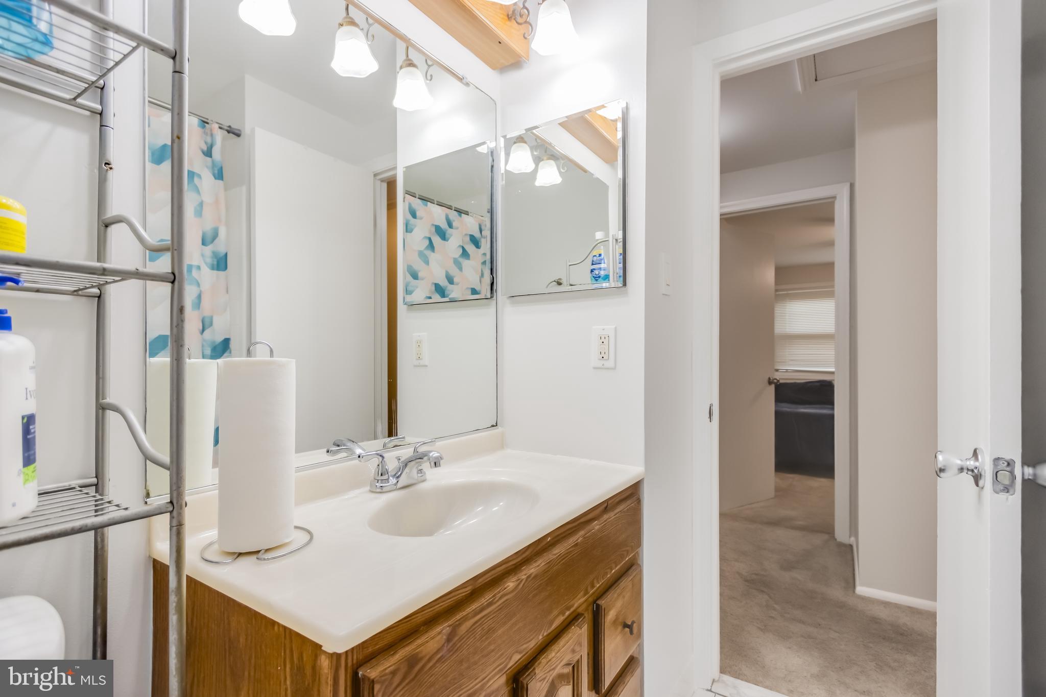 12141 Dove Circle Laurel, MD 20708 - Photo 18 of 34