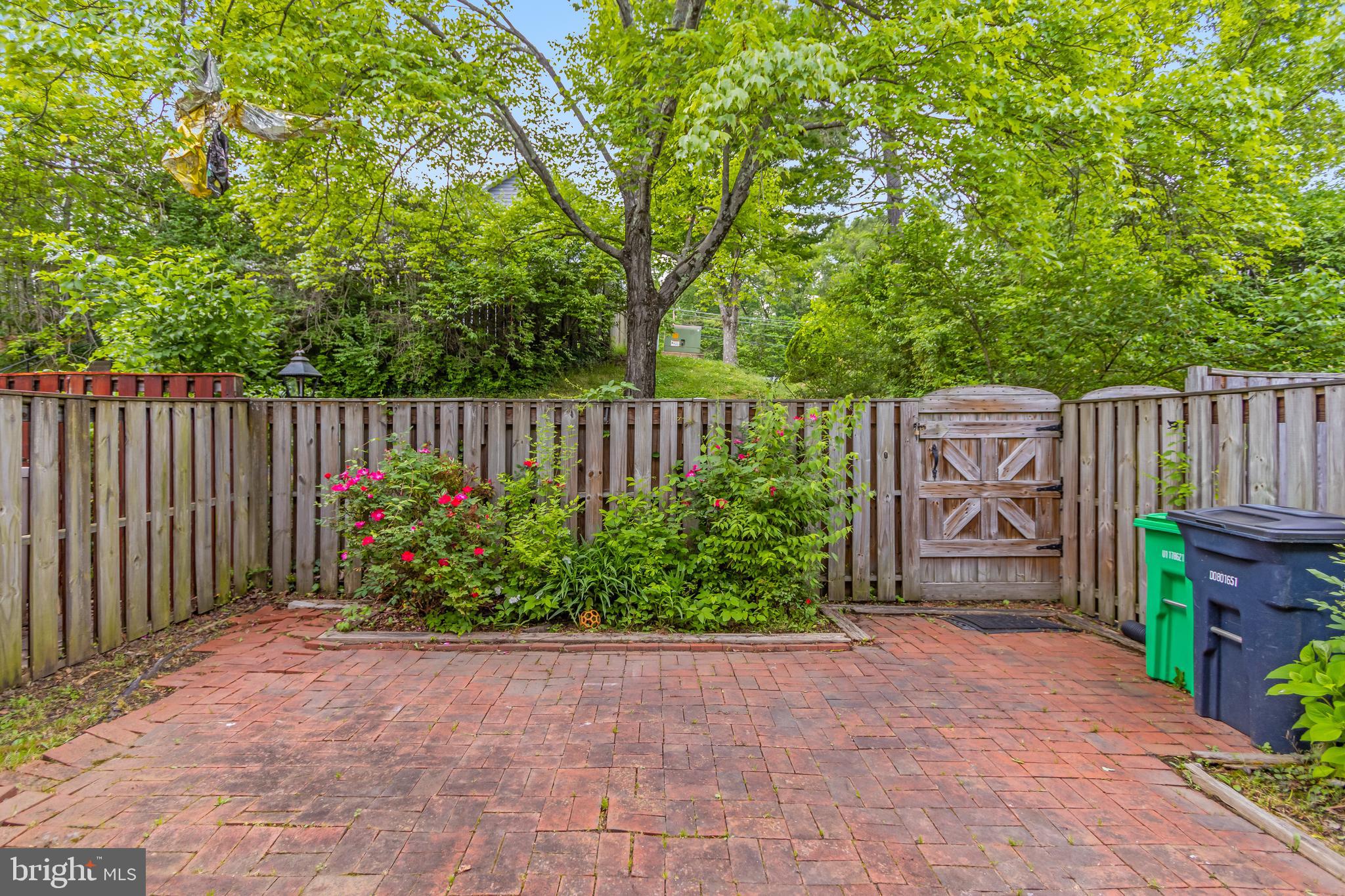 12141 Dove Circle Laurel, MD 20708 - Photo 30 of 34