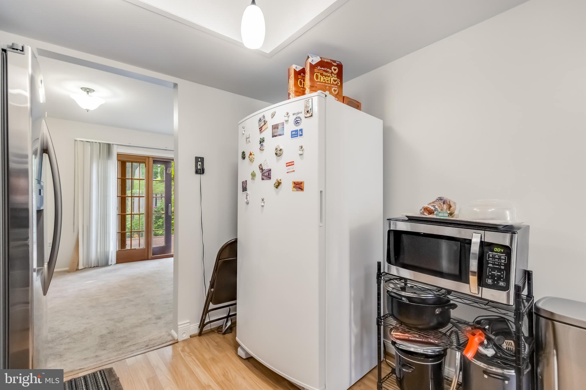 12141 Dove Circle Laurel, MD 20708 - Photo 9 of 34