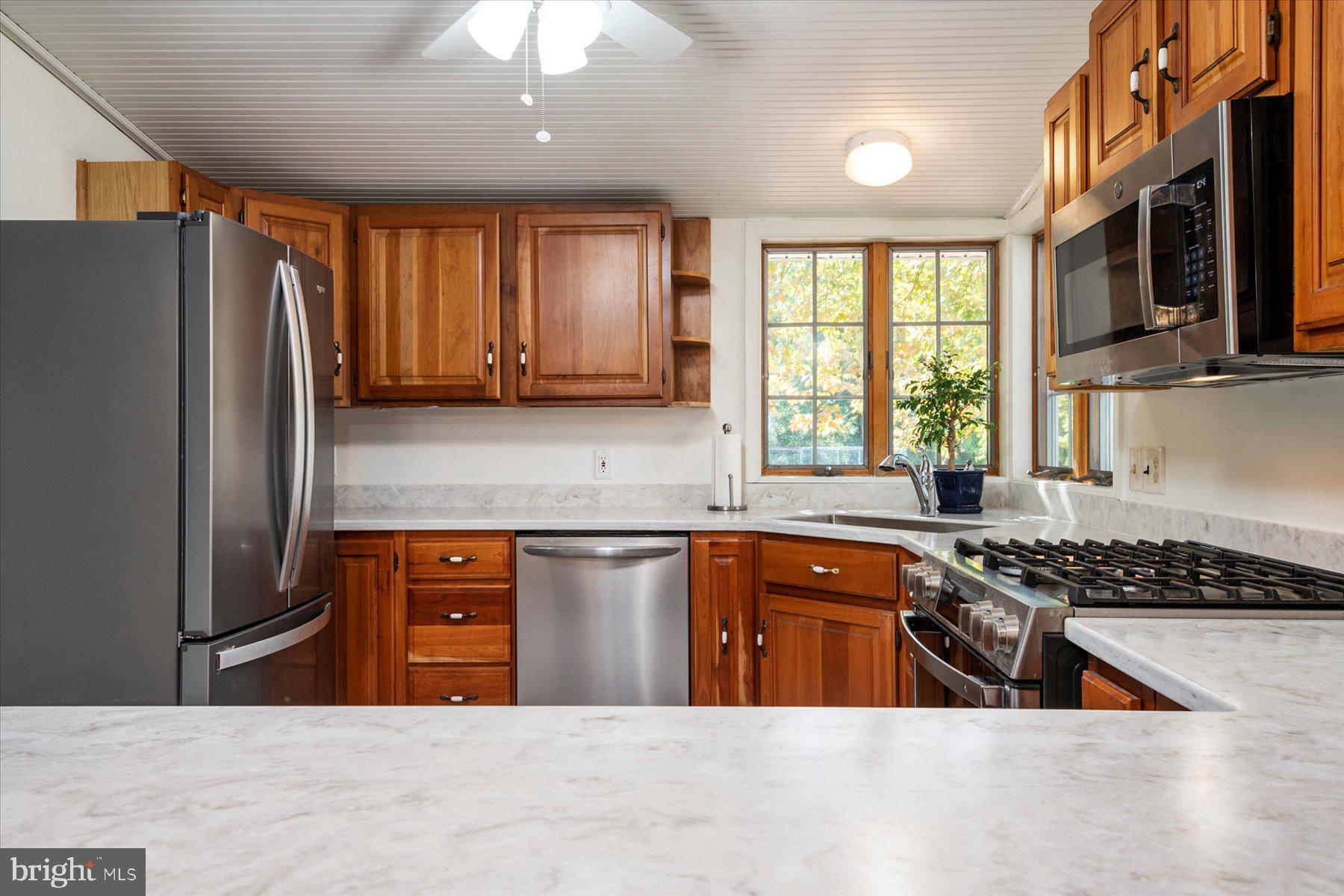 6482 Shady Side Road Shady Side, MD 20764 - Photo 7 of 55 Gallery Image 7