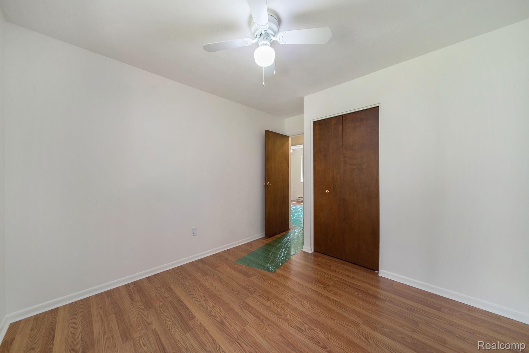 3677 Gregory Road Gregory, MI 48137 - Photo 10 of 23 3677-Gregory_10.jpg