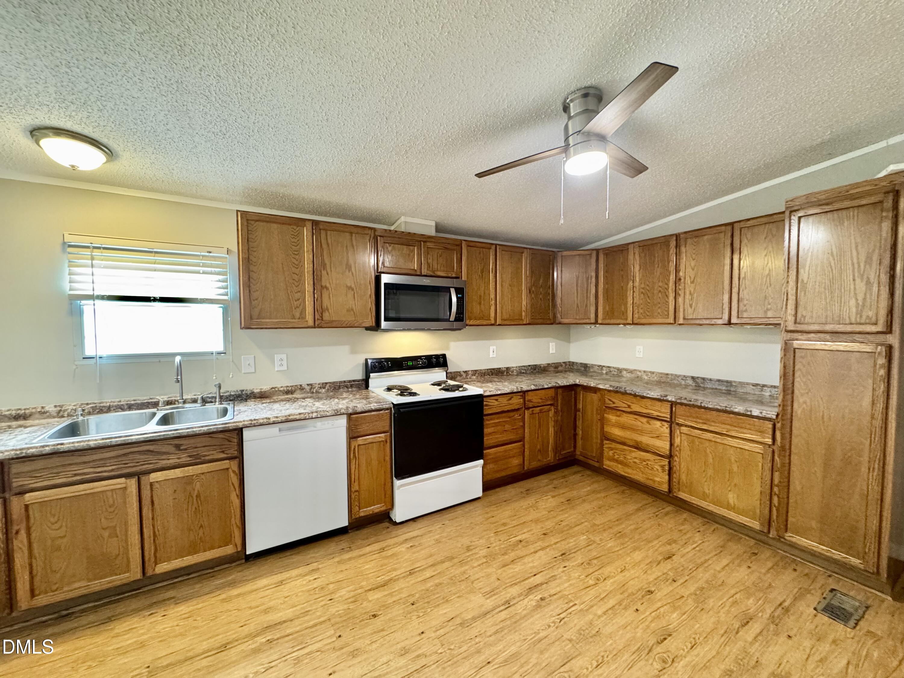 213 New Chestnut Drive Rougemont, NC 27572 - Photo 10 of 33 IMG_7697