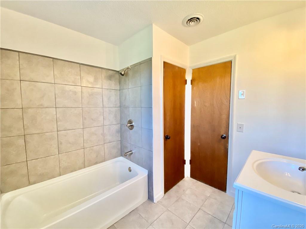 265 Cambridge Road Lexington, NC 27292 - Photo 33 of 43 Gallery Image 33
