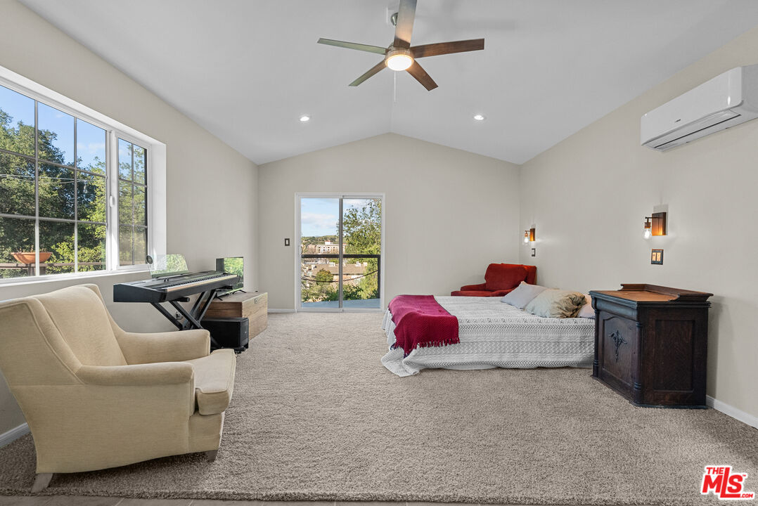 24316 Arcadia Street Newhall, CA 91321 - Photo 34 of 41